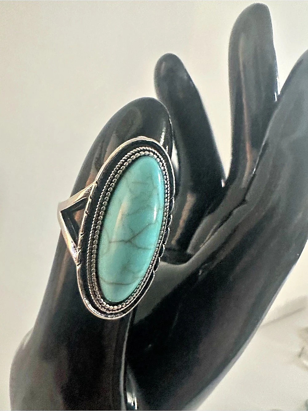 Turquoise Statement Rings Size 7 Like New - Picture 3 of 8